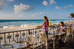 hyatt-zilara-cancun-pelicanos-couple