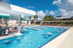 riu-palace-tropical-bay-pool-with-swim-up-bar