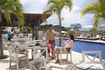 royalton-st-lucia-dips-pool-bar