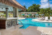 sandals-halcyon-pool-10