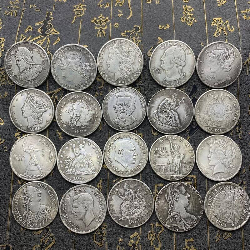 [各種國外銀幣的圖片]