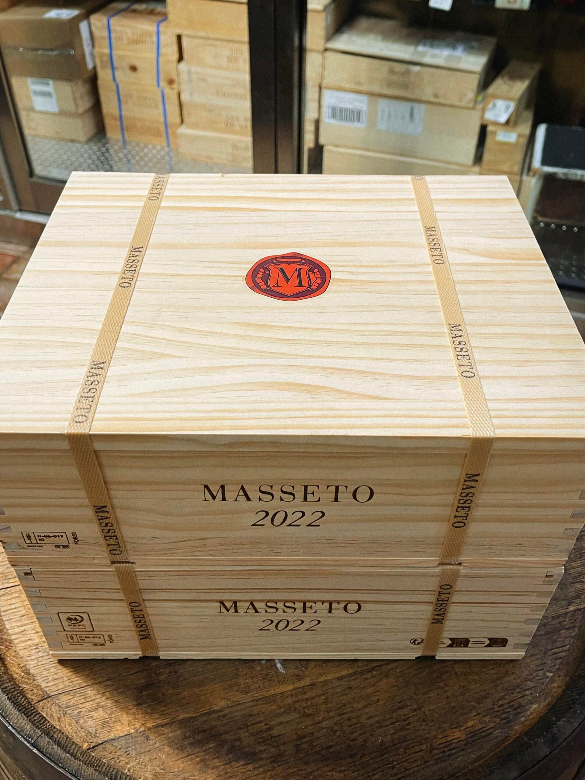 Masseto 與 Massetino 酒標字樣、膠帽封籤與 Prooftag 氣泡碼的拍攝核對位置
