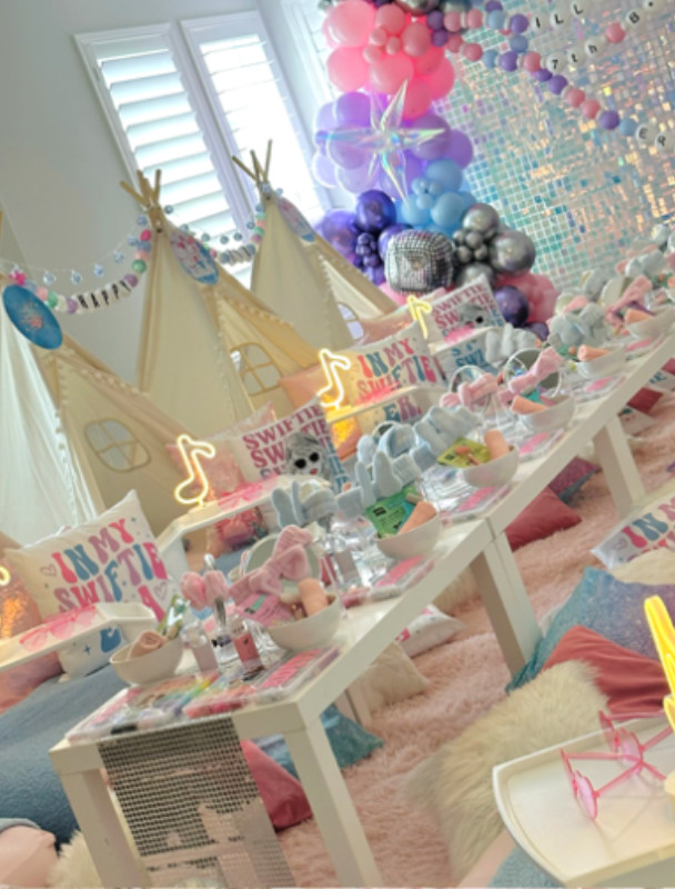 Picnics & Spa Tables