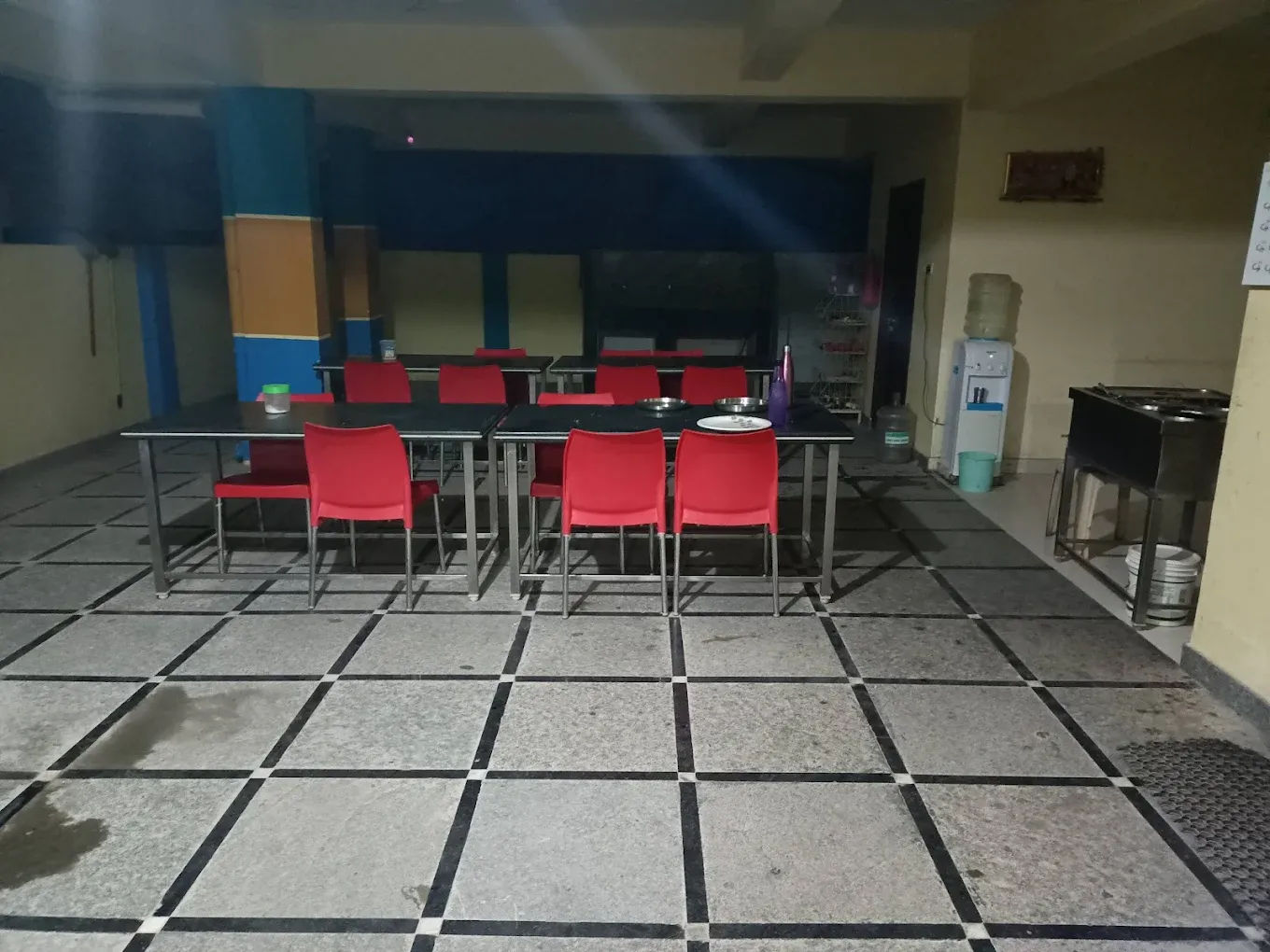 Lakshtriveniexecutivemenshostel 2