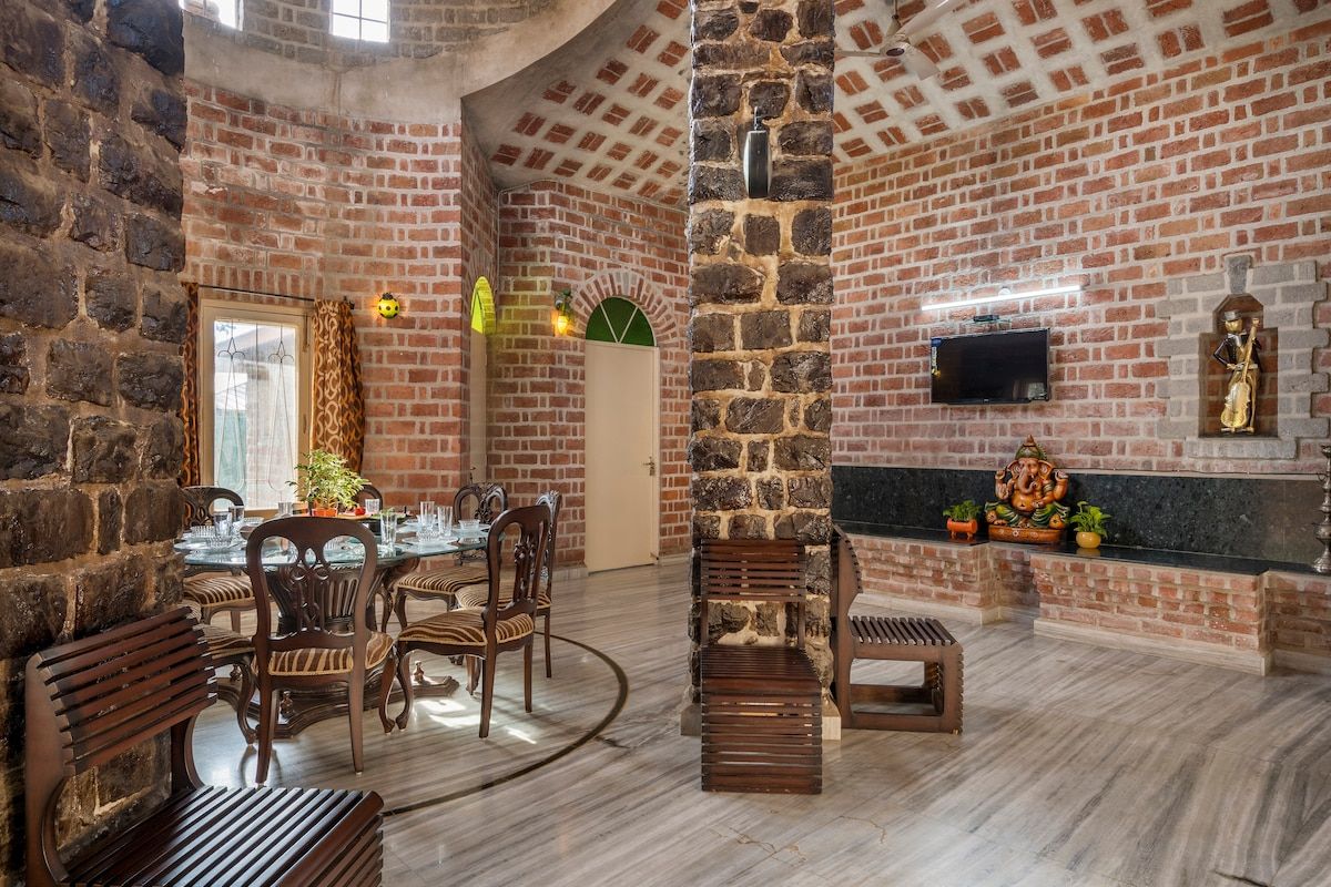 dining table · bbq corner · board games