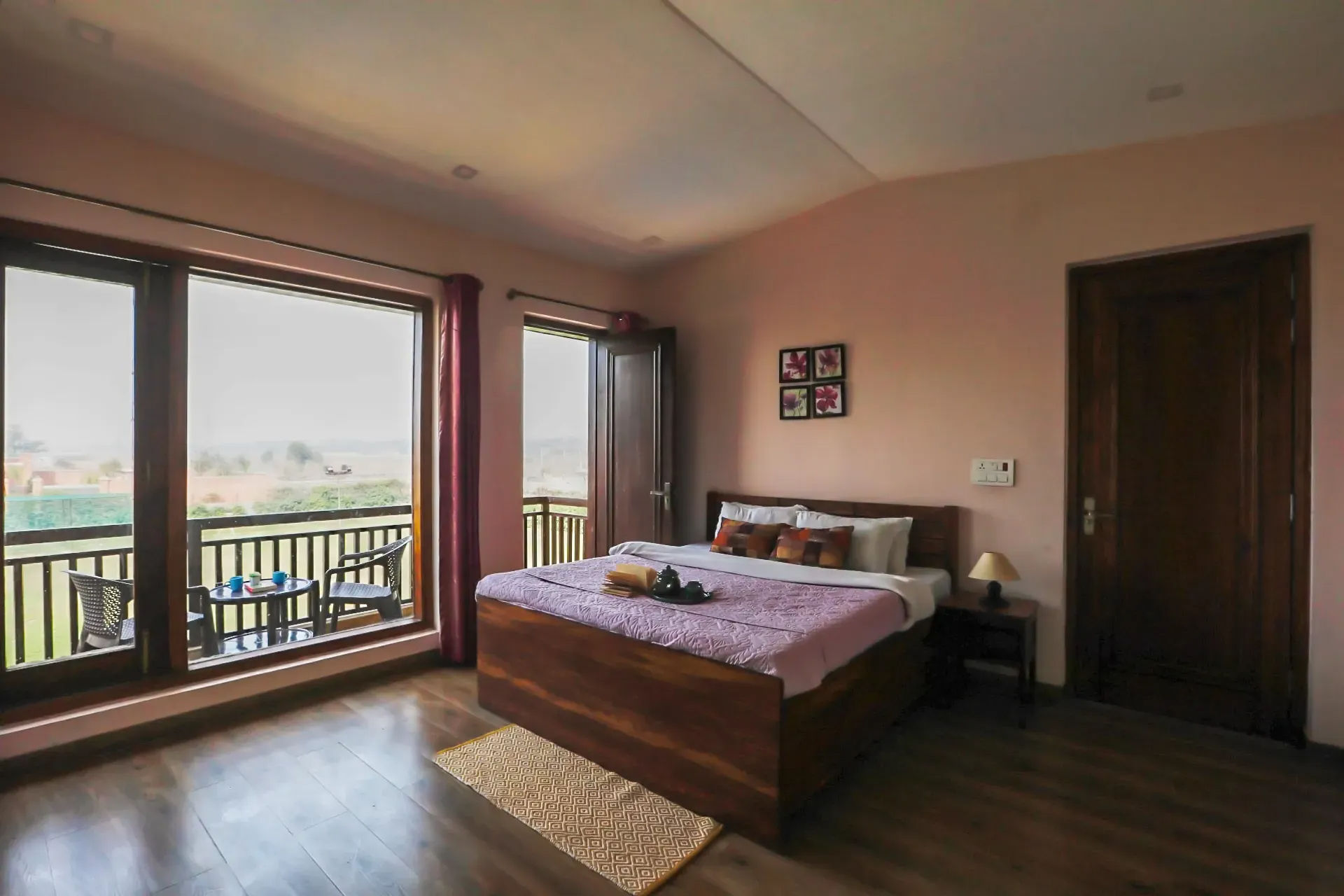 Second bedroom