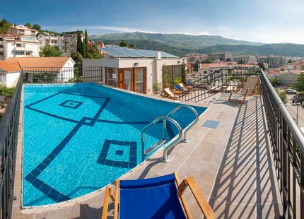 Gallery - Discover the Beauty of Hotel Twelve in Budva