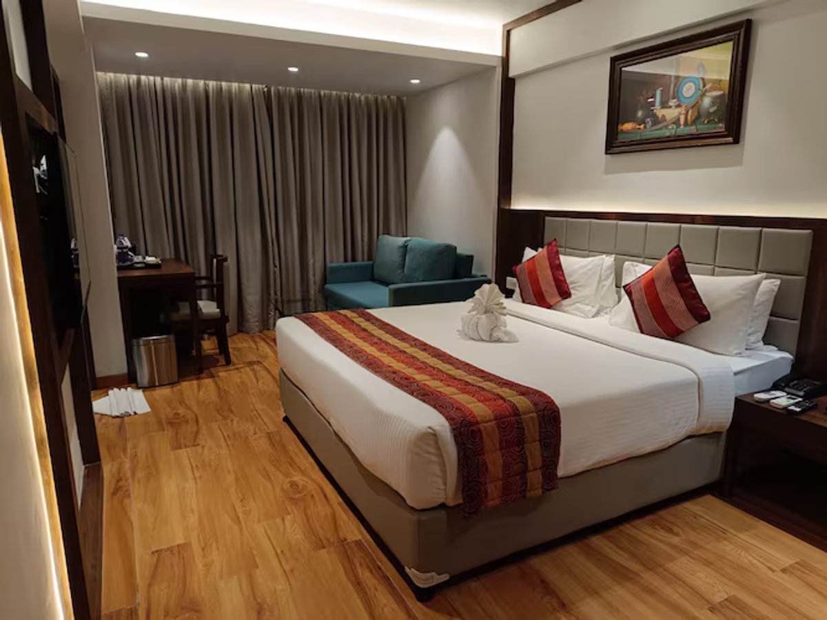 Premium Deluxe Room at Valley View Beacon Resort, Mahabaleshwar - Photo 2