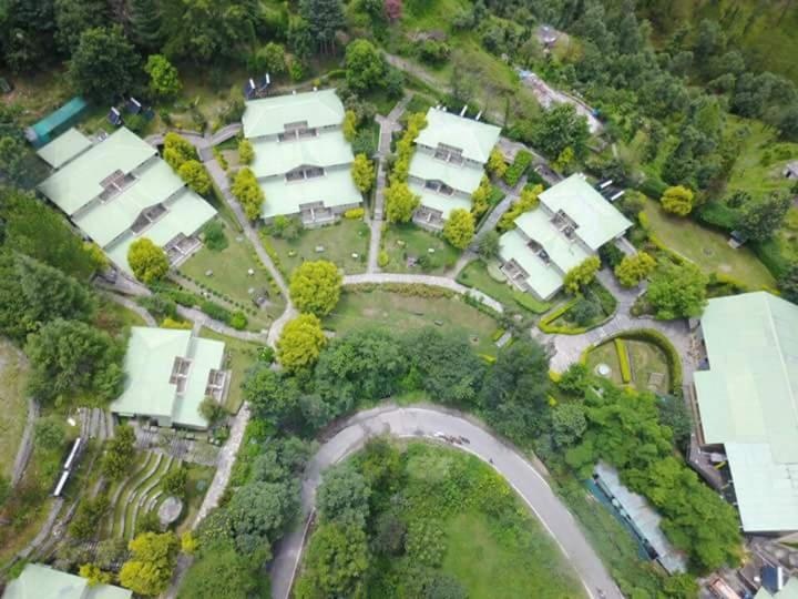 Club Mahindra Resort - Binsar Villa, Almora, Uttarakhand photo 4