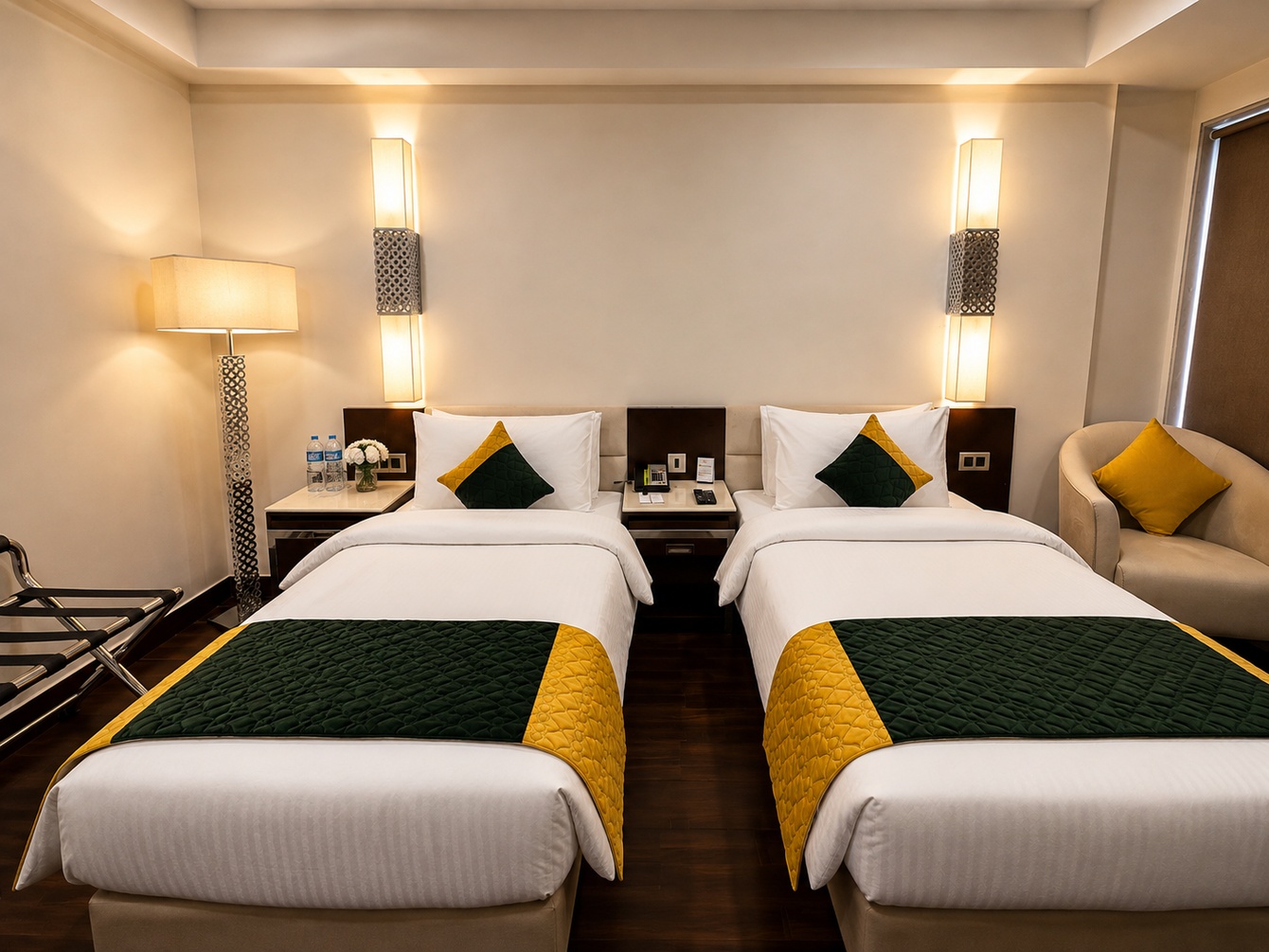 Standard Twin Bed at Quality Inn Gurgaon - Photo 2