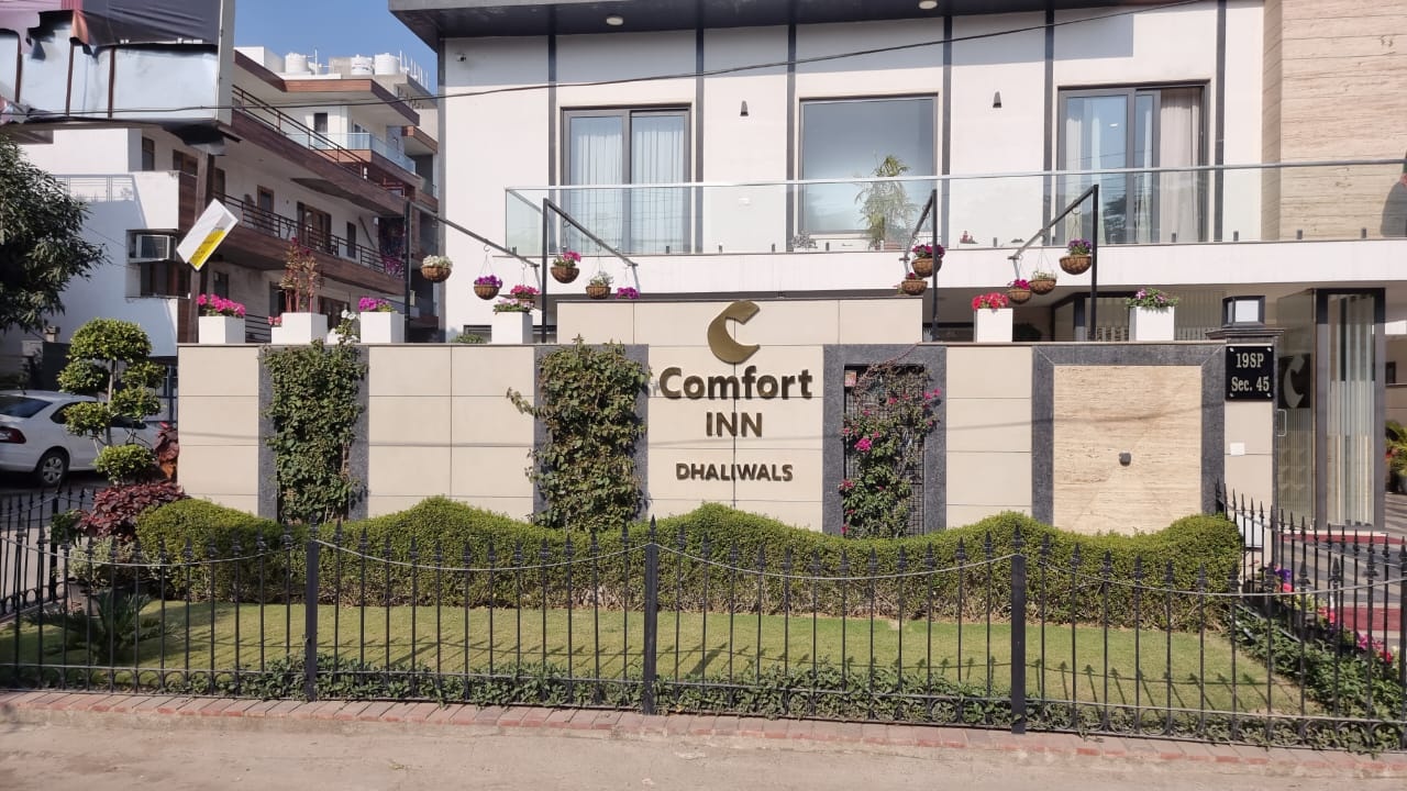 Comfort Inn Dhaliwals Gurgaon photo 6