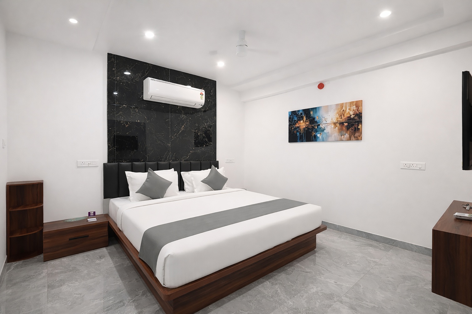 Suite Room at Click Hotel Gachibowli - Hyderabad - Photo 1