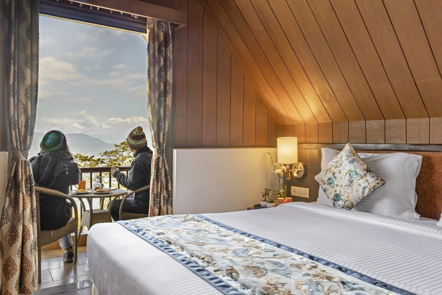 2 Bed Room Family Suite with Valley View and Balcony at Sterling Darjeeling - Photo 1
