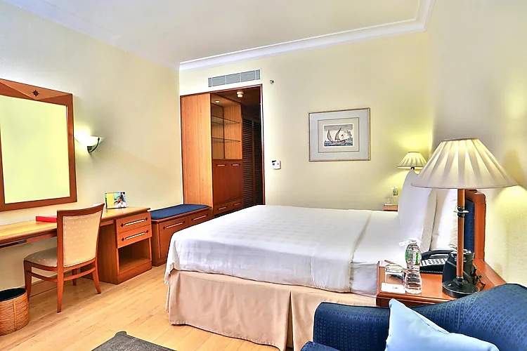 Fern Classic Room, 1 King Bed at The Fern An Ecotel Hotel, Kochi - Photo 1