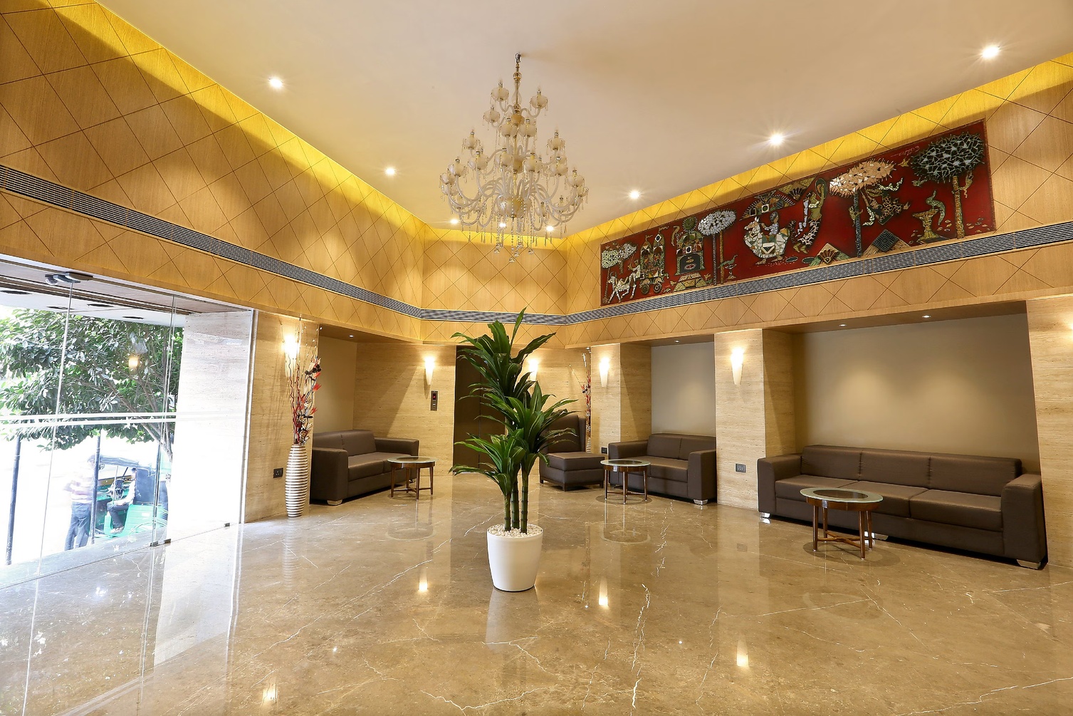 Central Beacon Hotel, Surat photo 12
