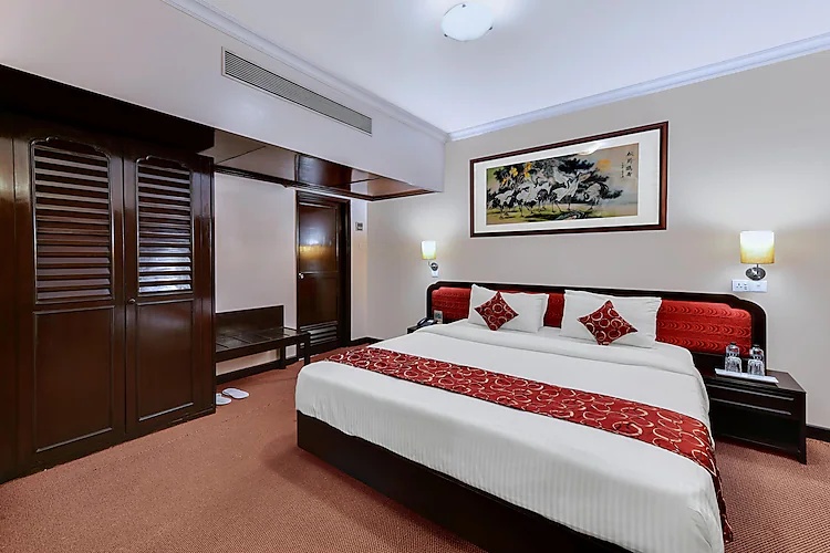 Suite at Quality Inn Regency, Nashik - Photo 2