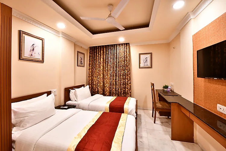 2 BHK at Click White House Residency Vadodara - Photo 3