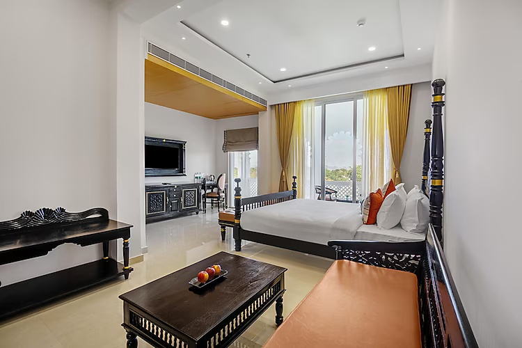 Privilege Suite With Balcony at Sterling Aravalli Udaipur - Photo 2