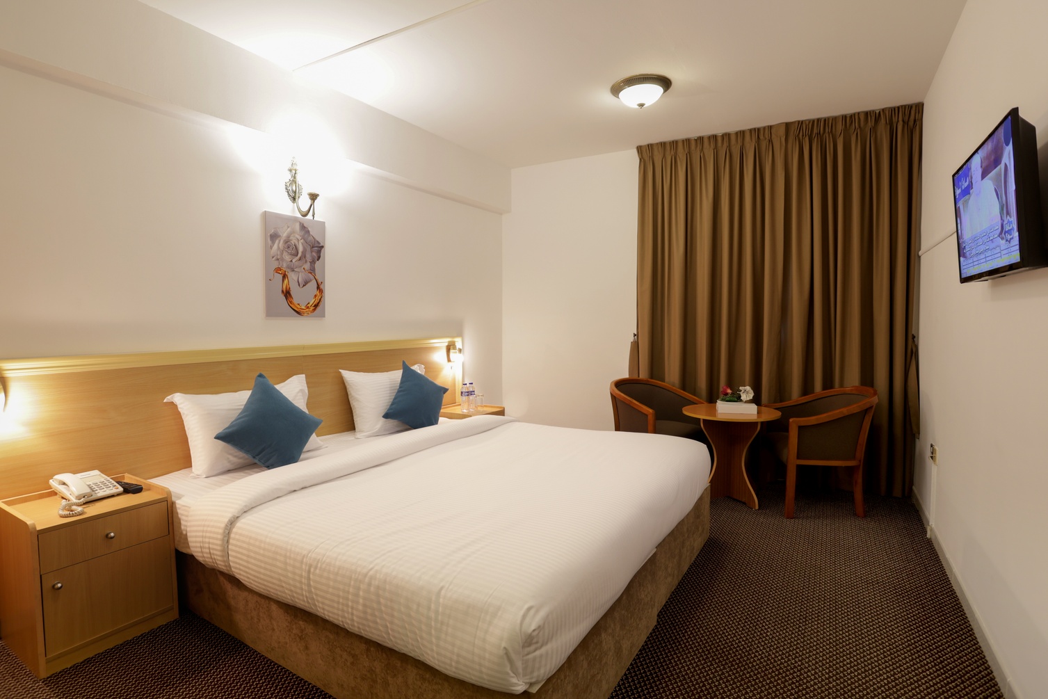 Standard King Room at Click Grand Hotel - Photo 2