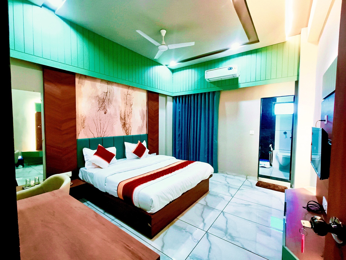 Standard at Hotel vinayak A/C Rooms - Photo 1