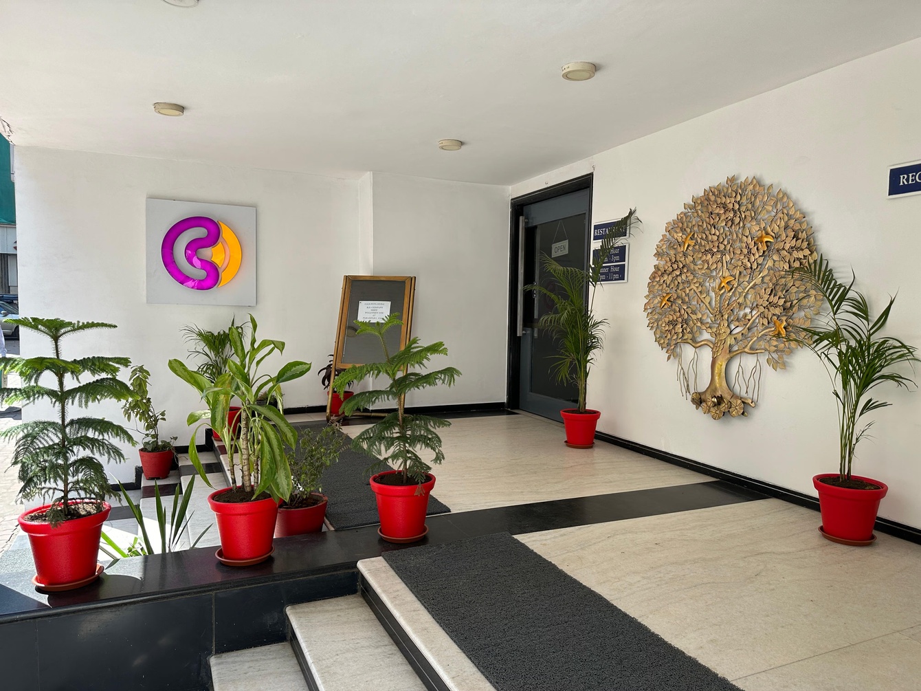 Click Hotel Yuvraj Surat (Formerly known as Best Western Yuvraj) photo 6