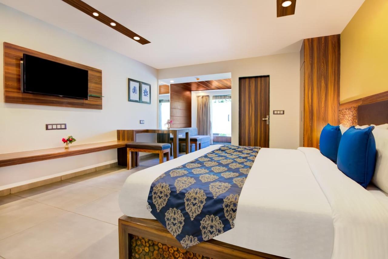 Family Room at Club Mahindra Netrang Resort, Bharuch, Gujarat - Photo 2
