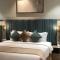 Junior Suite with Pool View at Al Rabea Hotel - Photo 1