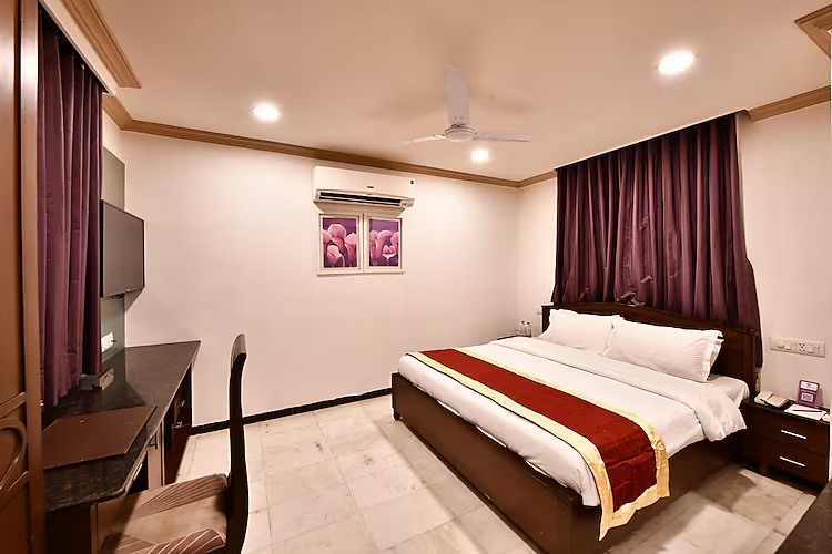 3 BHK at Click White House Residency Vadodara - Photo 1