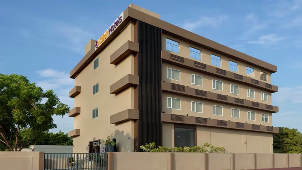Click Hotel Bhuj photo 3