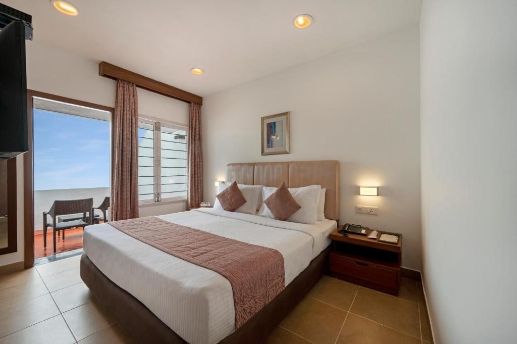 Valley View Privilege suite with Balcony at Sterling Yercaud - Photo 1