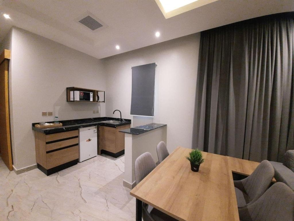 Deluxe Room (2 Adults + 1 Child) at Dormira Hotel - Photo 3
