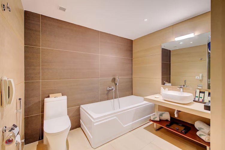 Hazel Suite with Bathtub, Balcony and Mountain View at The Fern, Lonavala - Photo 3