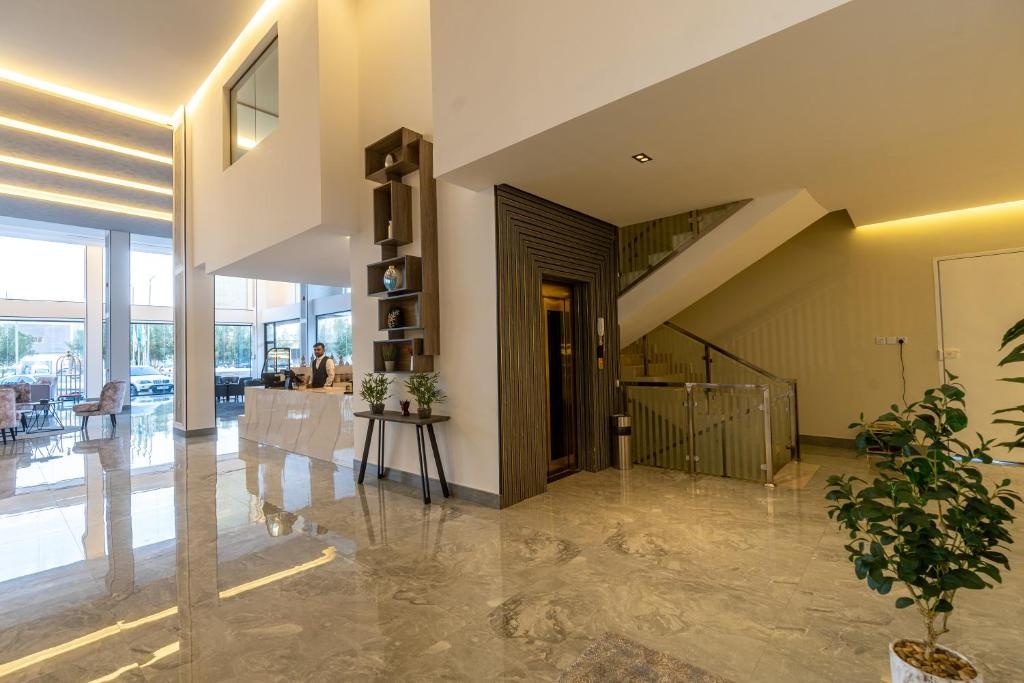 Deluxe King Suite at XYZ Hotel Al Najah - فندق اكس واي زد النجاح - Photo 3