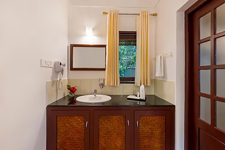 Garden View Privilege Suite With Balcony at Sterling Vythiri Wayanad - Photo 2