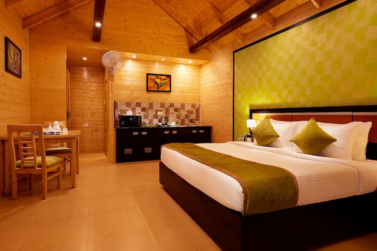 Premier Room with River View at Sterling Anaikatti - Photo 1