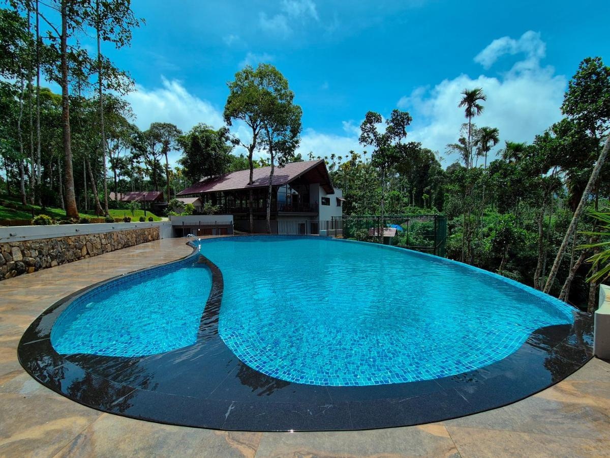 Sterling Lontano Waterfront - Wayanad photo 12