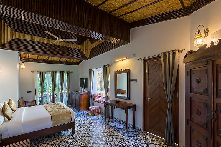 Jungle View Plunge Pool Villa with Machan at Sterling Padam Pench - Photo 2