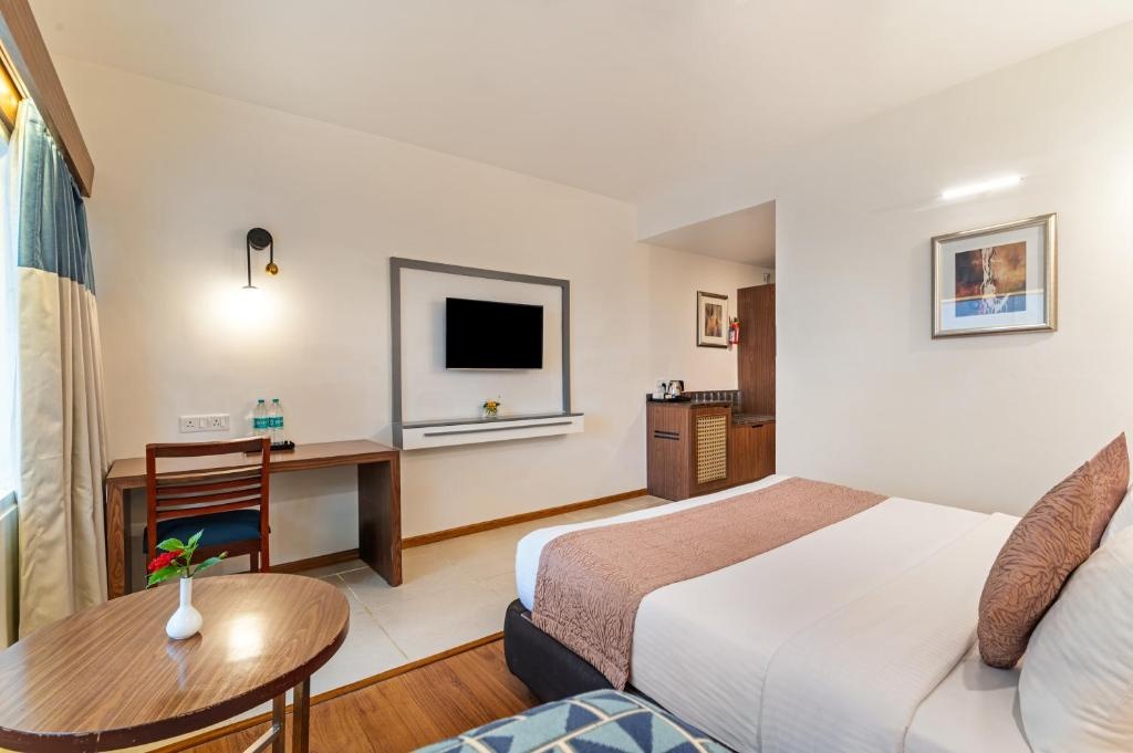 Classic Room at Sterling Yercaud - Photo 3