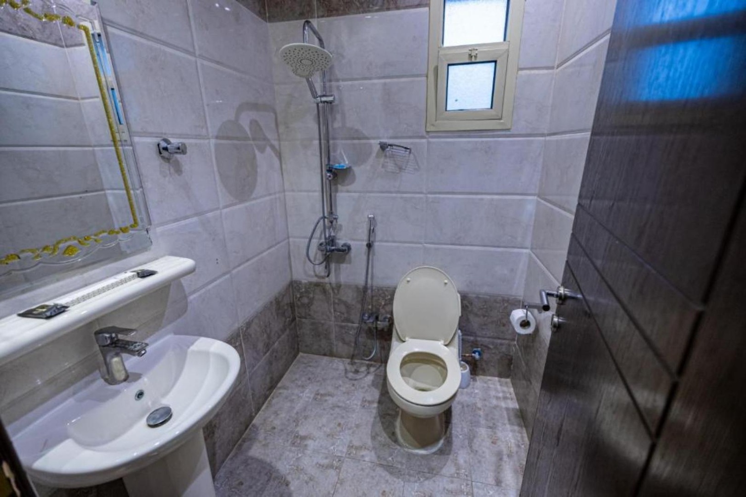 Malaz Raqi For Serviced Apartments - ملاذ راقي للشقق المخدومة photo 11