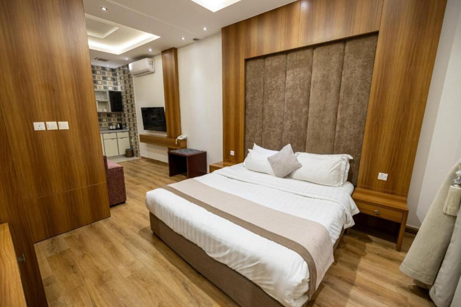 Deluxe Studio at Malaz Raqi For Serviced Apartments - ملاذ راقي للشقق المخدومة - Photo 1
