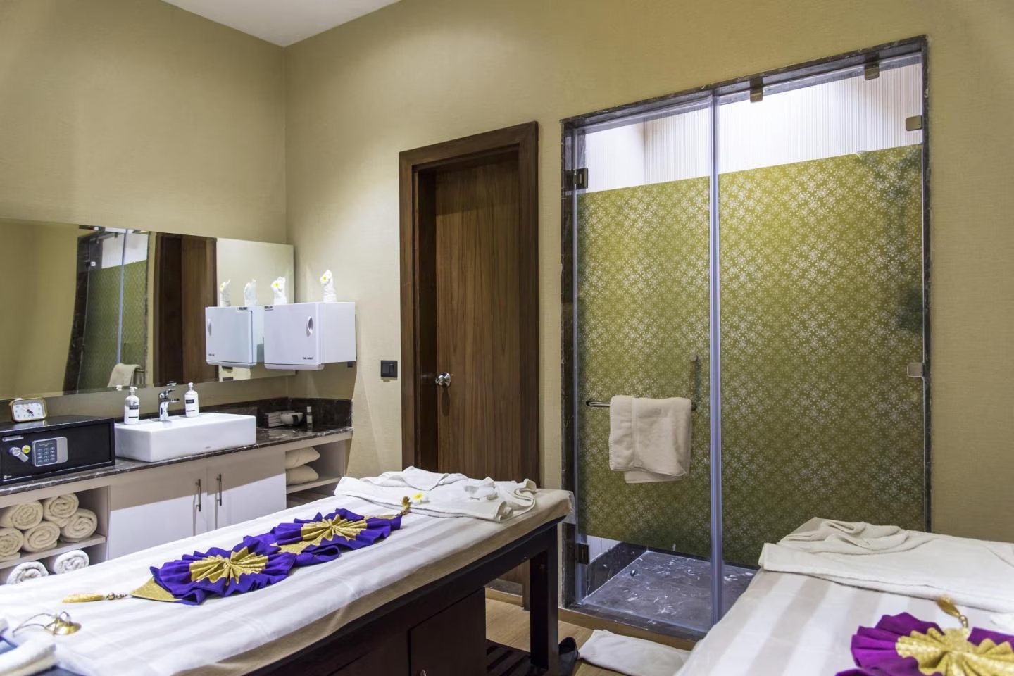 Saura Hotel, Agra photo 7