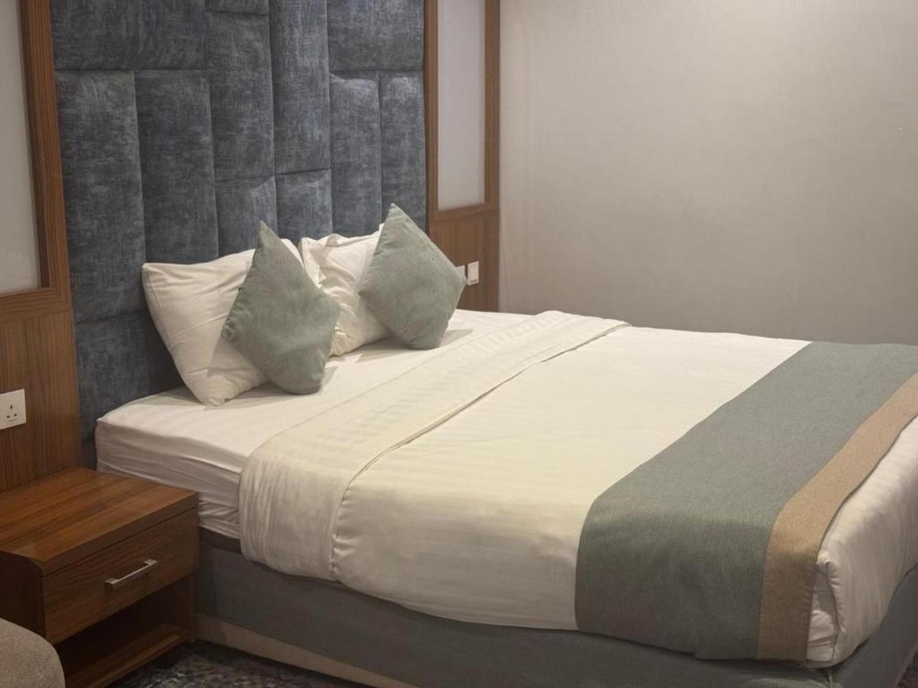 Two-Bedroom Apartment at MALATH FAKHER For Serviced Apartments - ملاذ فاخر للشقق المخدومة - Photo 2