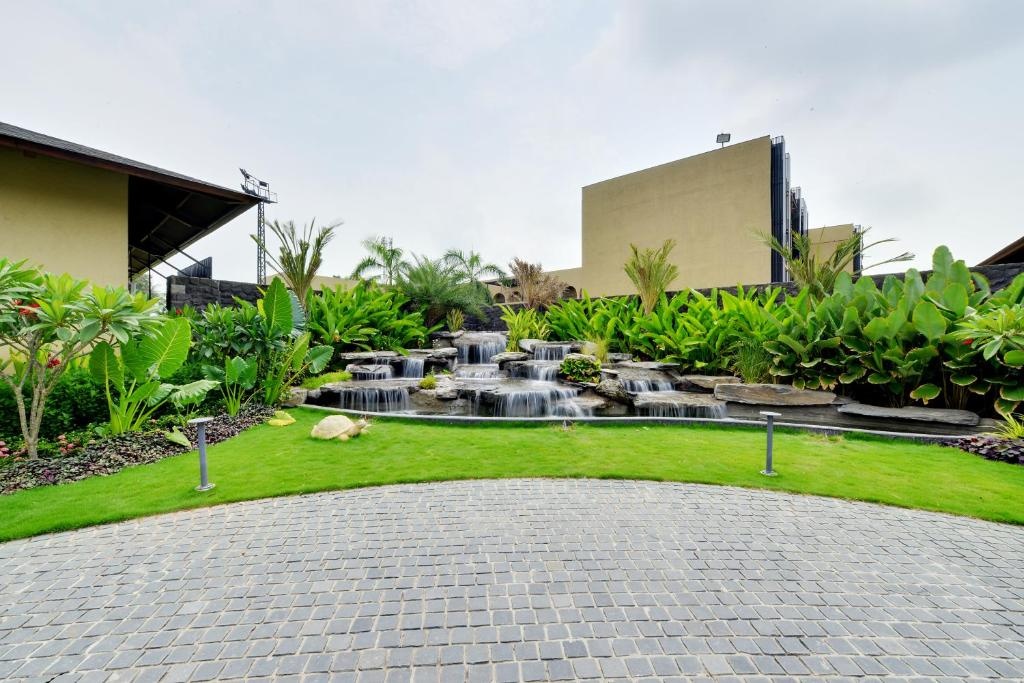 The Fern Vishranta Resort, Kamrej-Surat photo 5