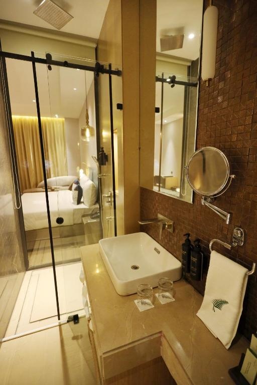 Fern Club Room at Rajawat The Fern - An Ecotel Hotel, Kanpur - Photo 3