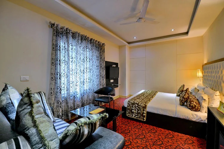 Executive Suite at Click Hotel Kohinoor, Ludhiana - Photo 2