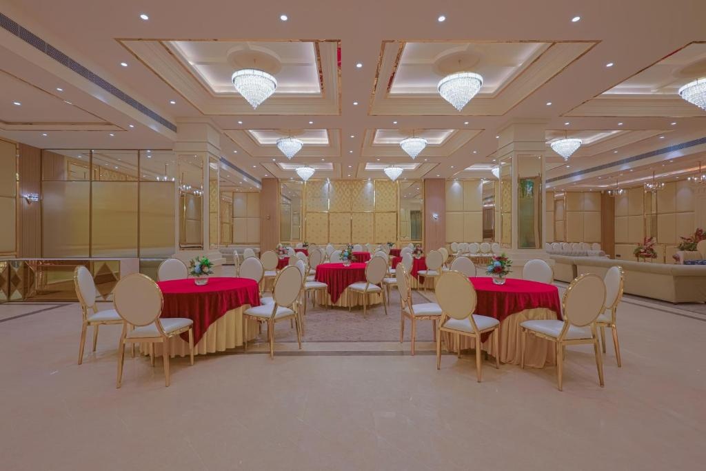Sterling Avante Chandigarh Mohali photo 12