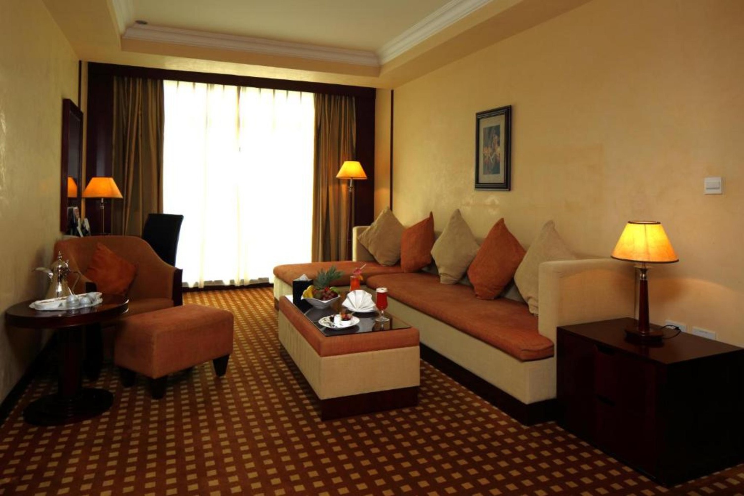 King Business Elite Suite with Pool View - Smoking at Ramada by Wyndham Riyadh - Photo 2