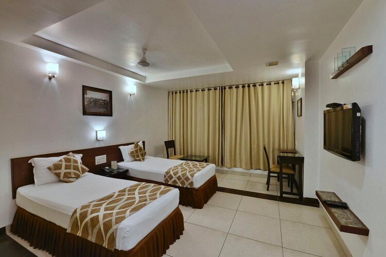 Executive Room at Grand Ashirwad Beacon Hotel, Bhopal - Photo 2