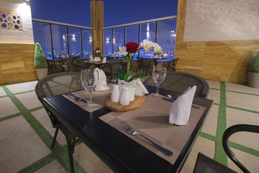 Iridium 70 Hotel photo 8