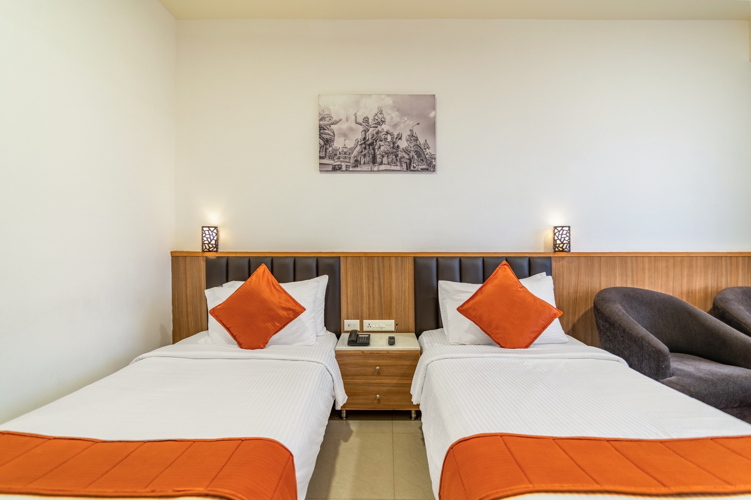 Classic Twin Room at Sterling V Grand Madurai - Photo 1